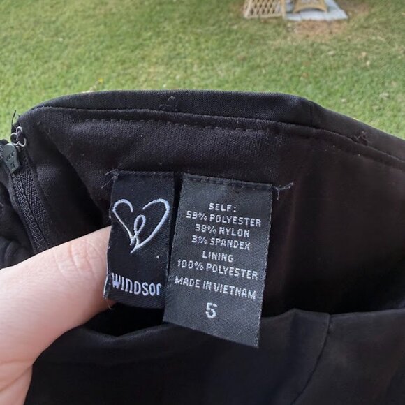 Winsor Strapless Black Formal Dress (Size 5) - Picture 3 of 3